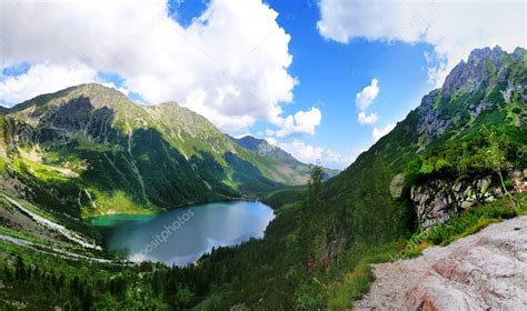 Mazhen Mountain Scenic Area - Vacker natur och historiska tempelruiner!